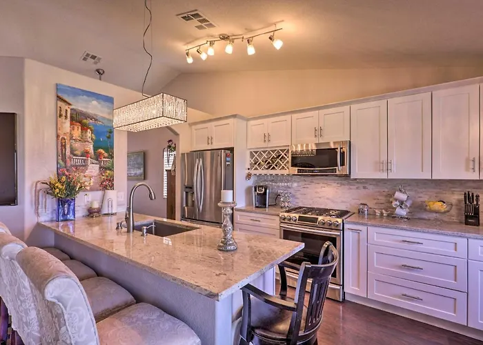 Henderson Home With Pool And Mountain, Strip Views!