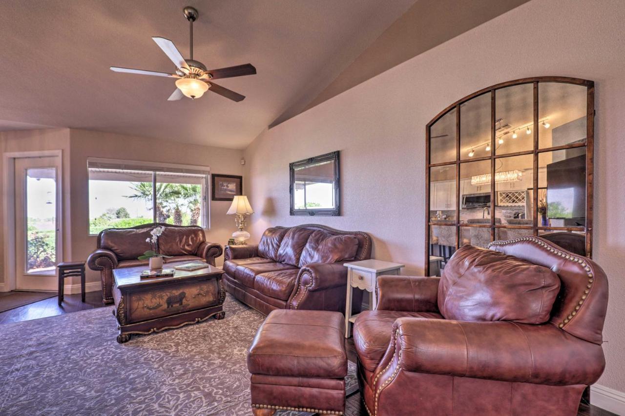 Holiday home Henderson With Pool And Mountain, Strip Views!